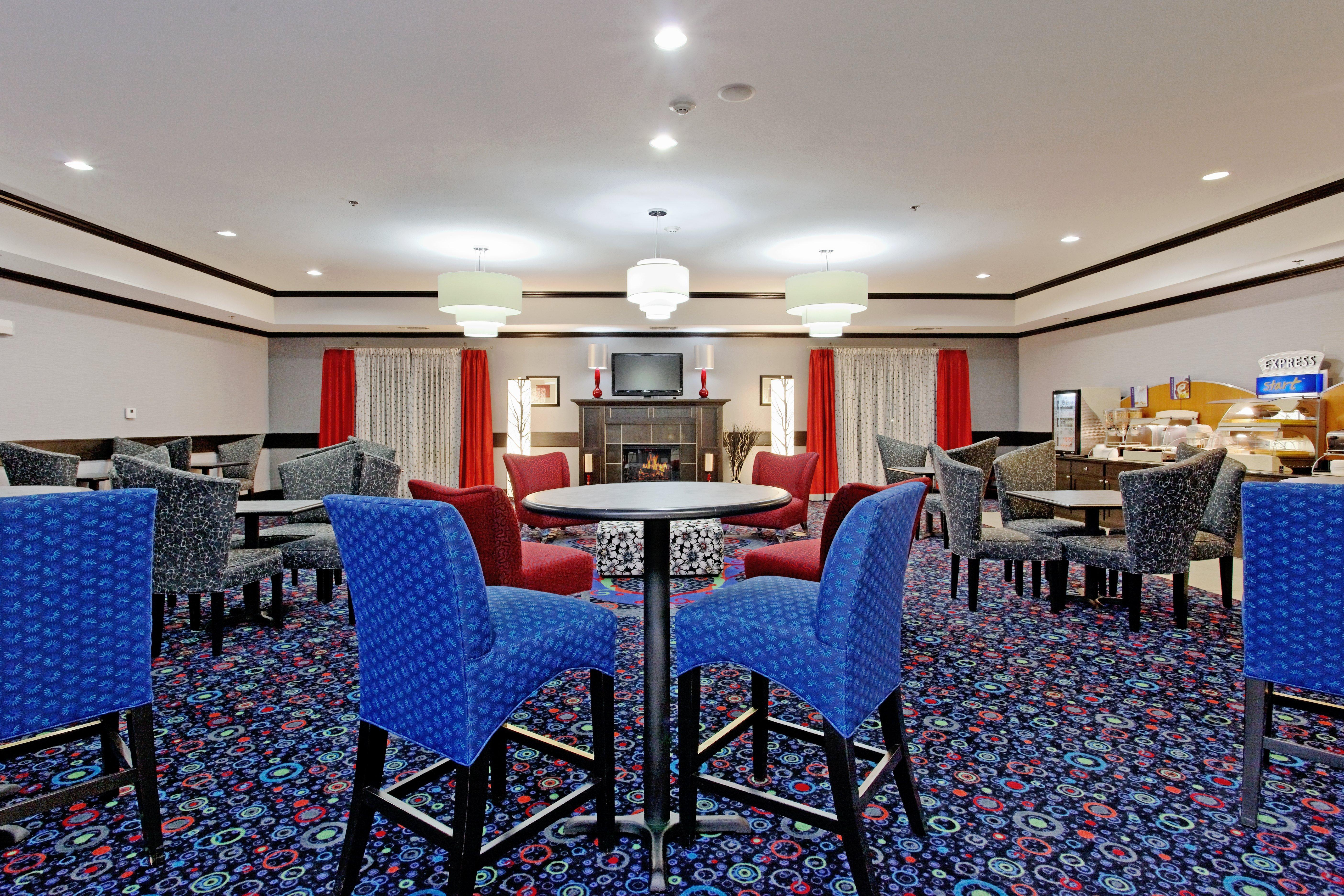 Holiday Inn Express & Suites Graham By Ihg Esterno foto